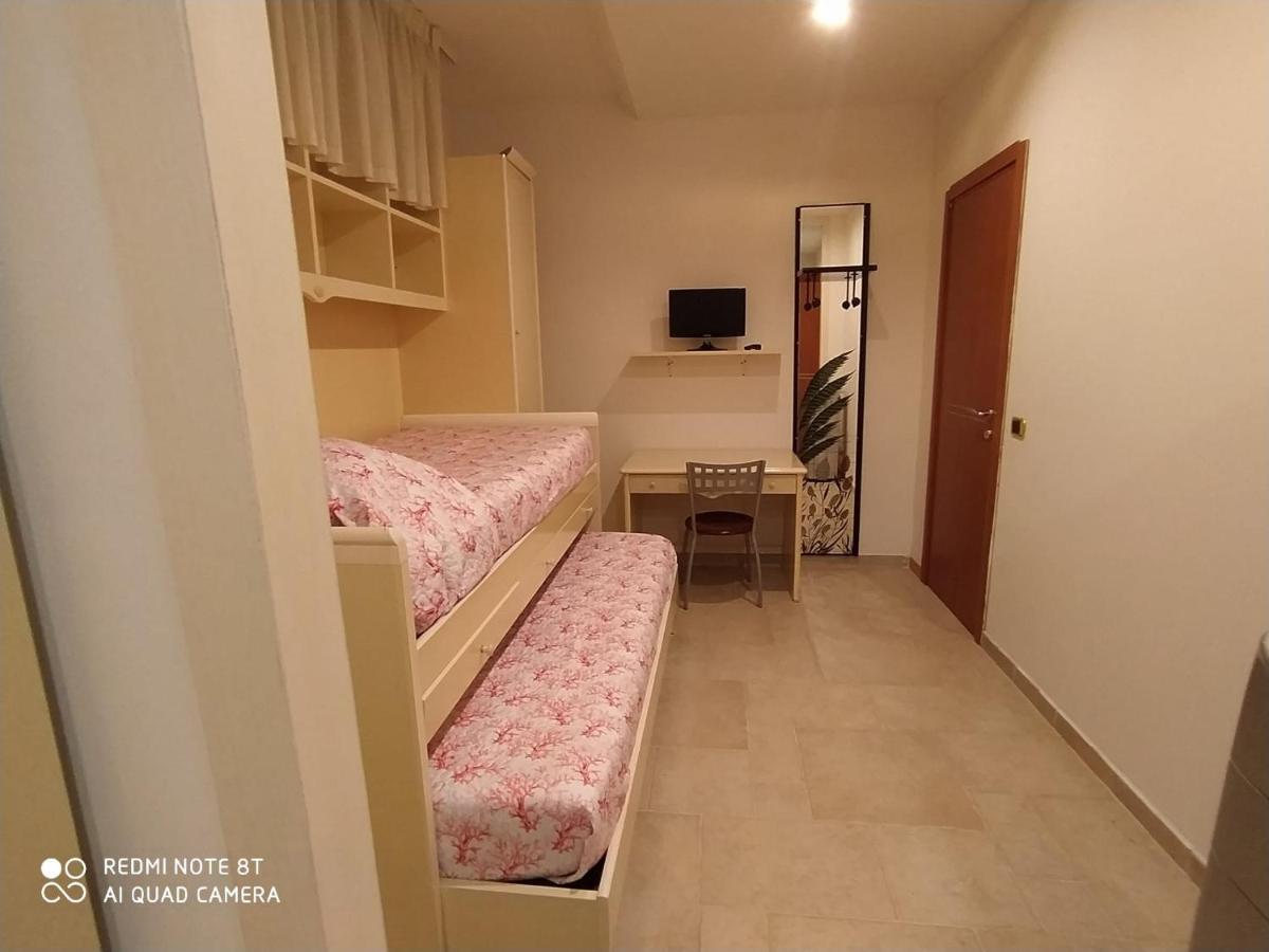 Bollicine Hotel Bari Exterior photo